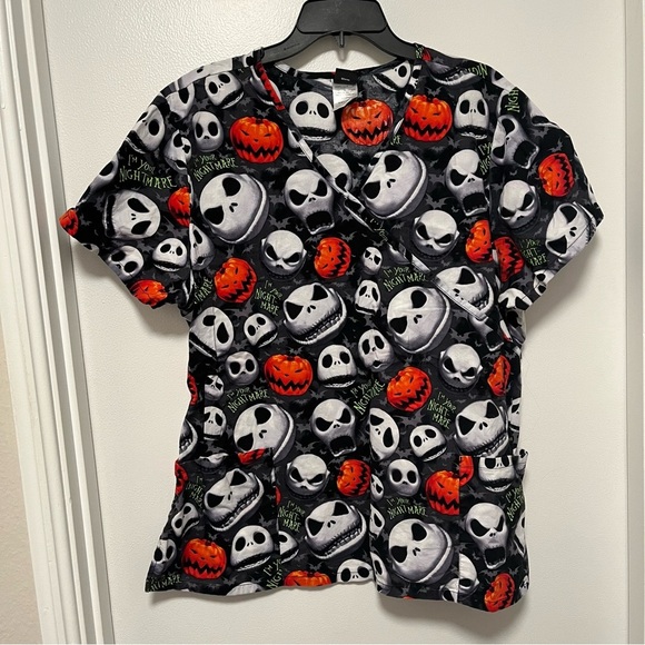 Disney The Nightmare Before Christmas Scrub Top 2XL - Picture 2 of 5